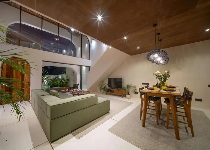 Villa Nusa Loft V2 2br With Rooftop Space In